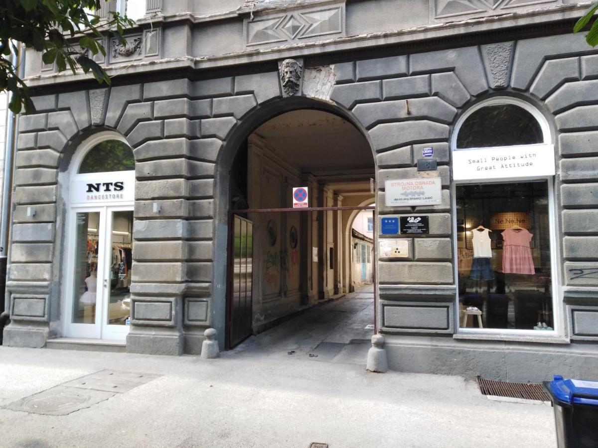 Apartman Beko Zagreb Bagian luar foto